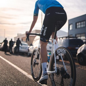 Eolo-Kometa Cycling Team 2023 Set(Radtrikot+Trägerhose)